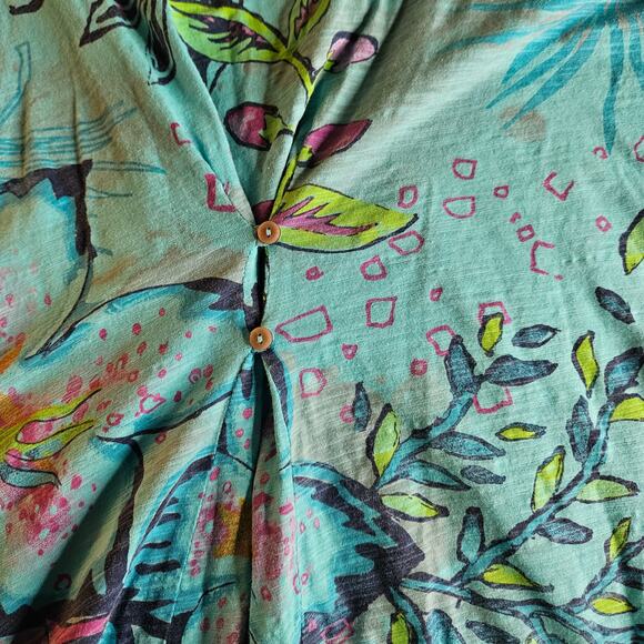 Women's 3/4 Sleeve Top Size Large - Picture 9 of 10